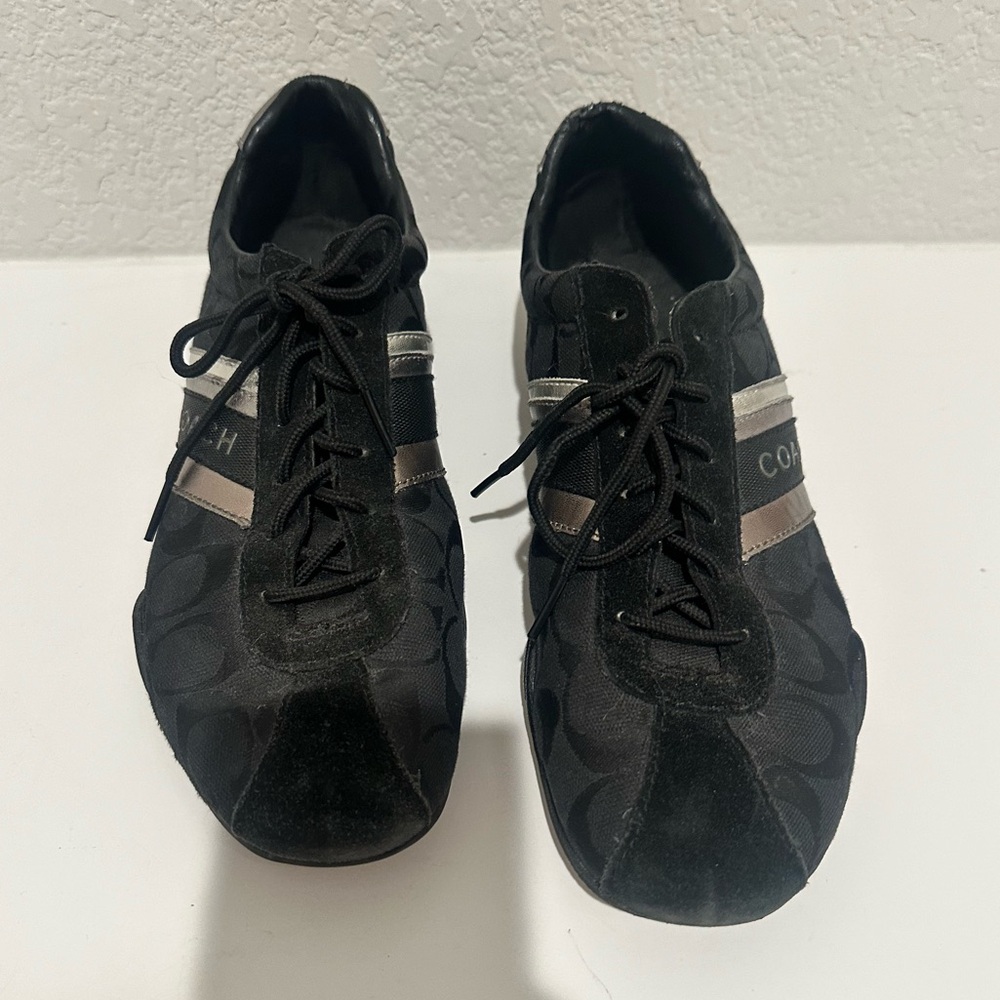 Coach Jayme Sneaker Signature Black Canvas Silver Leather Trim Size 10 - Picture 2 of 10